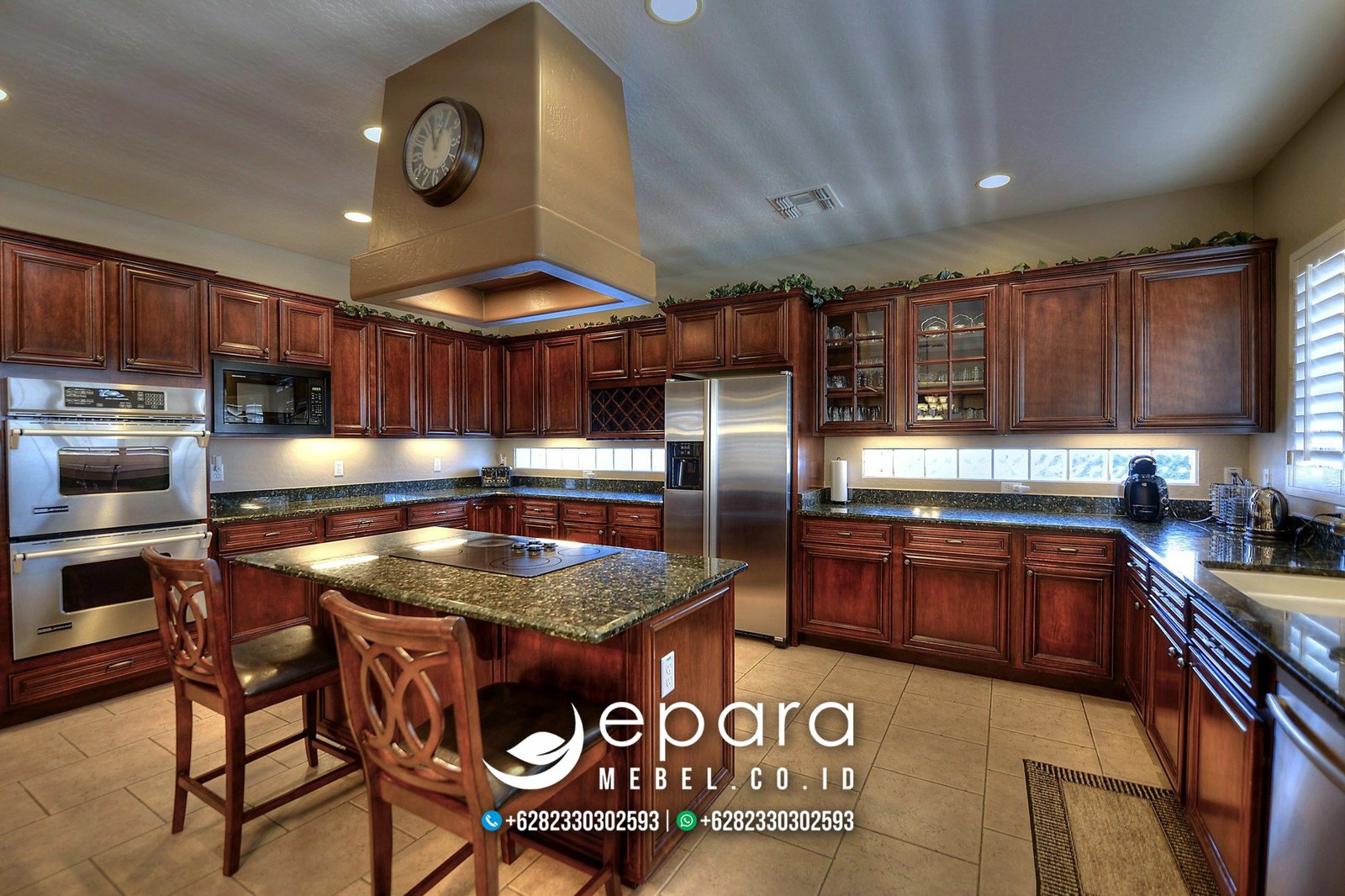 Kesan mewah dengan kitchen set modern